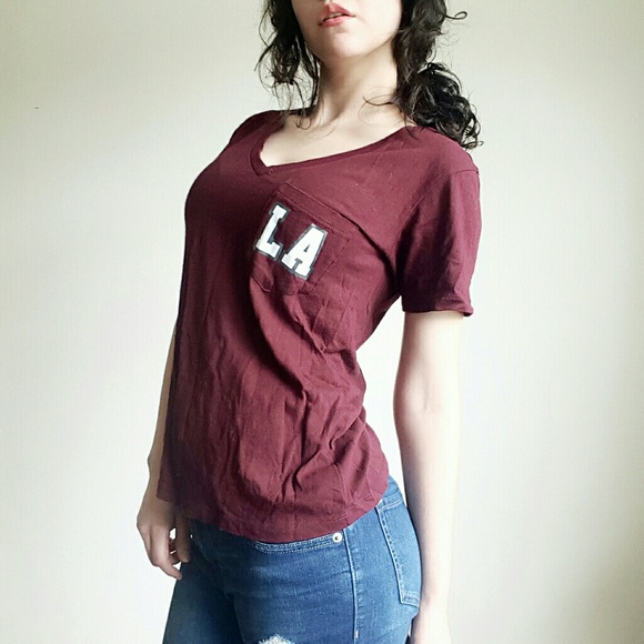 Forever 21 Tops - FOREVER 21 Maroon pocket tshirt